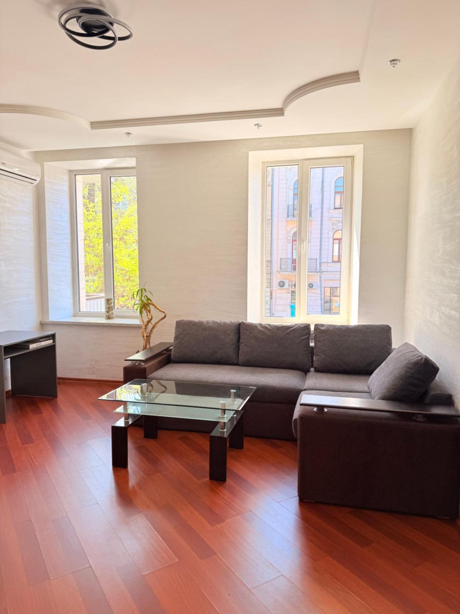 Светлая Квартира Leilighet Odessa Eksteriør bilde